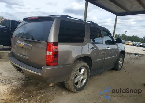 2014 Chevrolet Tahoe C1500 Ltz z USA, uszkodzony, nr VIN 1GNSCCE03ER152486